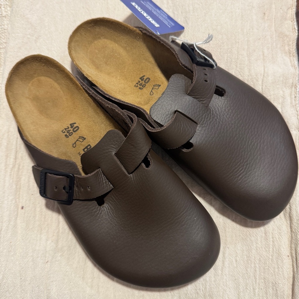 NEW Birkenstock Boston Pro brown clogs SIZE 40 women size 9 Men size 7 with box
